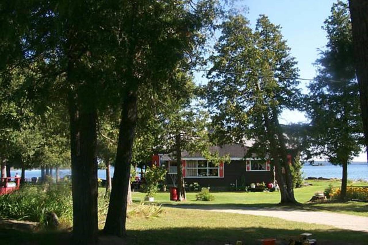 Wee Point Resort Manitowaning Exteriér fotografie